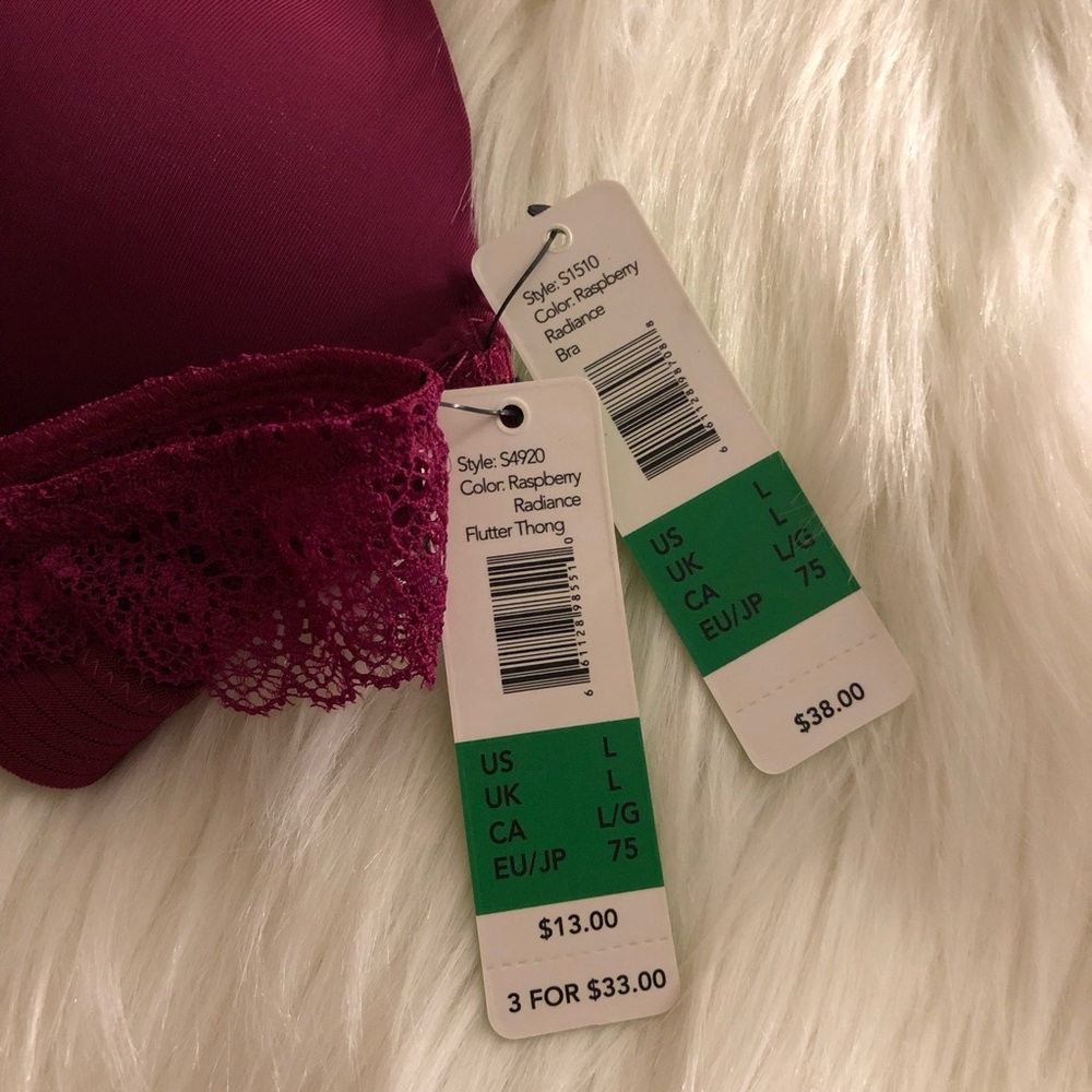 Sam Edelman Raspberry Radiance Set - Picture 6 of 6